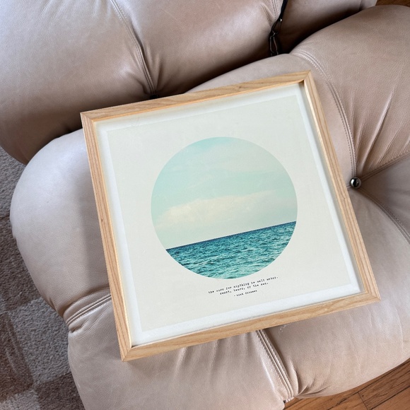 Urban Outfitters Ocean Print - Picture 1 of 2